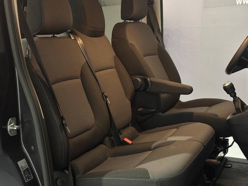 Renault Trafic 2024, foto 21