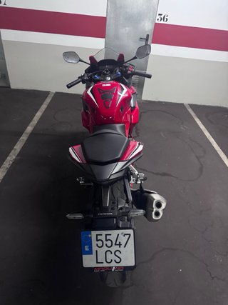 Honda CBR 500R Roja