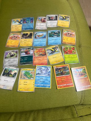 105 Cartas Pokémon