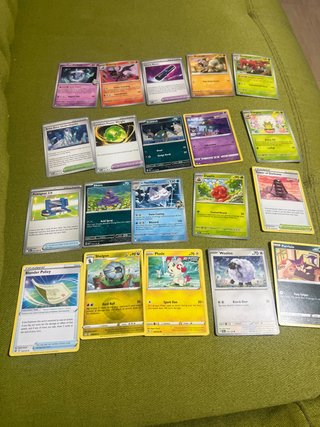 105 Cartas Pokémon