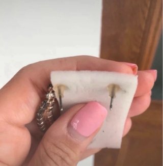 Pendientes largos brillantes