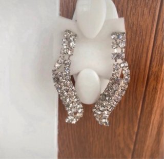 Pendientes largos brillantes