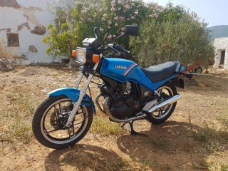 Yamaha XS 400 Custom - Motor Nuevo