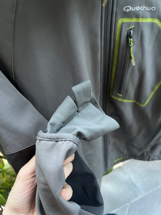 Chaqueta Montaña Quechua Gris y Verde