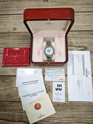 Omega Speedmaster Broad Arrow