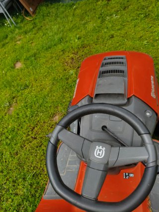 Tractor Cortacésped Husqvarna CT126
