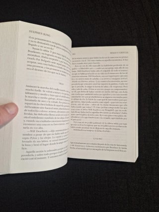 Stephen King. La Torre Oscura IV. Mago y cristal