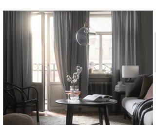 Cortinas grises semitransparentes