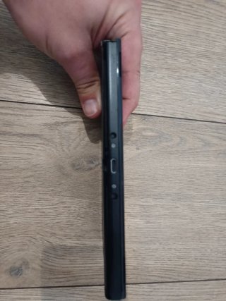 Nintendo Switch OLED senza schermo