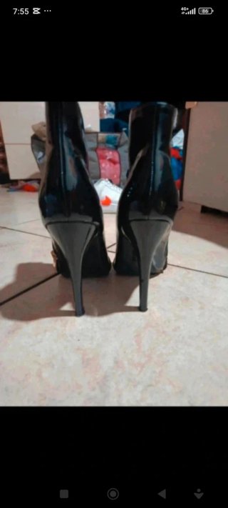 Tronchetto vernice nero tacco alto 38