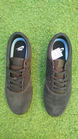 Nike Charge Suede Man