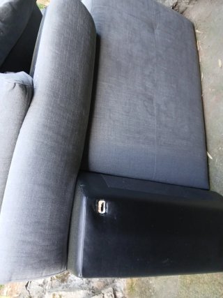 Sofá modular exterior gris y negro urgete