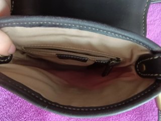 Bolso bandolera rosa y marrón