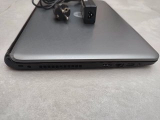 Portátil HP 15 Gris y Negro