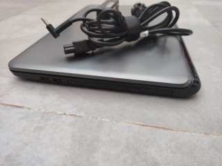 Portátil HP 15 Gris y Negro