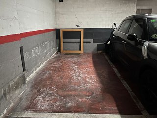 Garaje en venta en Almeda - El Corte Inglés en Cornellà de Llobregat