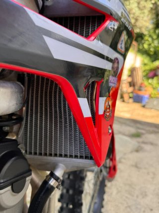 Honda CRF 250 2024 – 27H REALES, ÚNICO DUEÑO