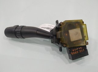 Mando limpia kia 556875 carens 2.5 crdi concept