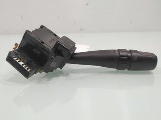 Mando limpia kia 556875 carens 2.5 crdi concept