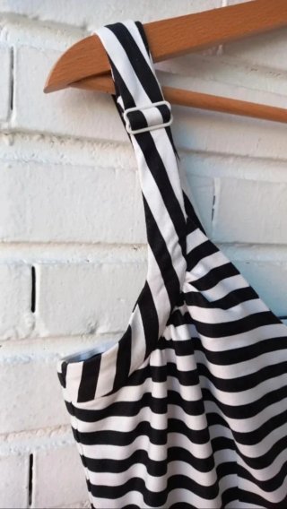 Vestido rockabilly o pin up Collectif