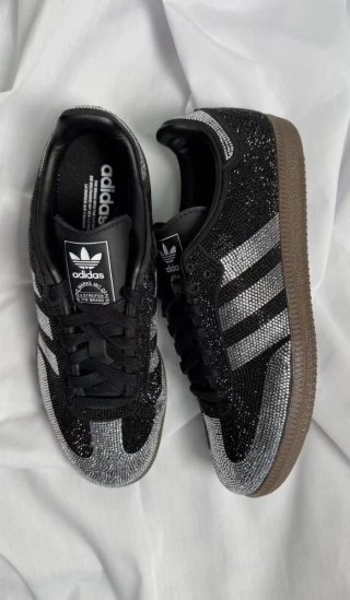 Adidas Samba Brillantes Negro y Plata