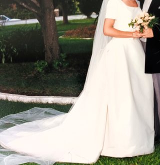 Vestido de Novia Color Crudo o Marfil Talla 38-40