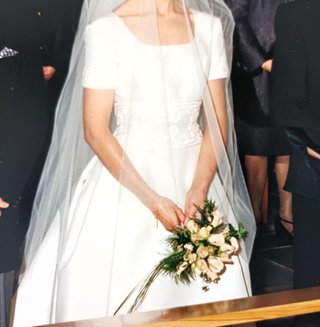 Vestido de Novia Color Crudo o Marfil Talla 38-40