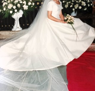 Vestido de Novia Color Crudo o Marfil Talla 38-40