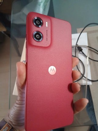 Movil Motorola G05 en caja