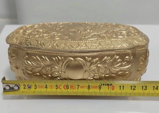 Cofre joyero metal dorado filigranas