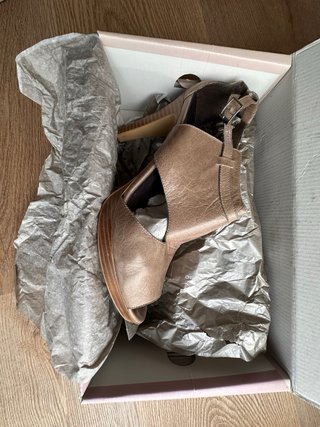 Zapatos Fosco plataforma taupe