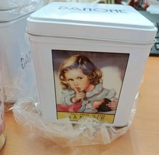 2 Tazas Colección Danone Shirley Temple