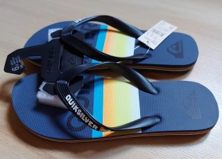 Nuevo Quiksilver flip flops Talla 39