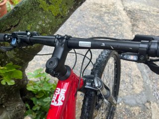 Bicicleta MTB Monty Besaide M3
