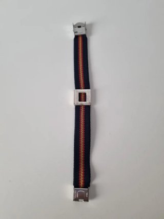Pulsera con Toro y Cierre