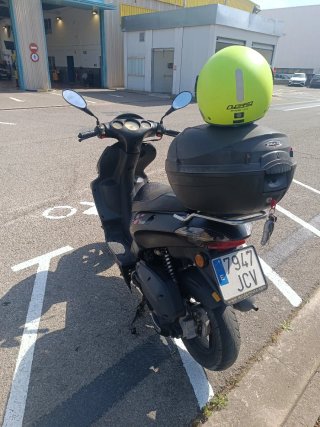 Moto ARN 125c Negra