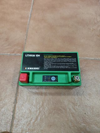 Batería Litio SKYRICH HJTX7A-FP 12V 120A