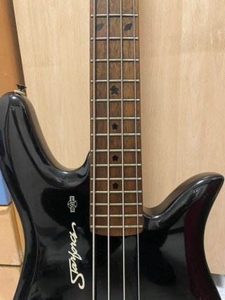 Bajo Eléctrico Negro StarForce USA