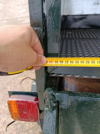 Se vende o cambia remolque verde