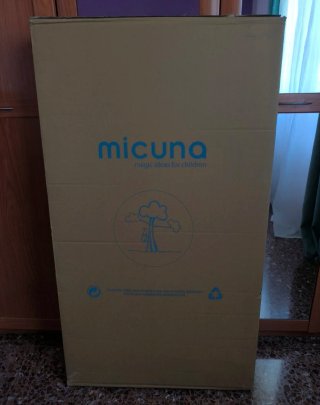 Cuna Micuna con colchón.