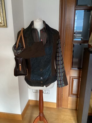 Conjunto Americana y Camisa Made in Italy Talla M