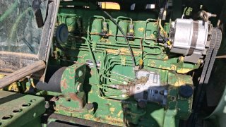 Tractor John Deere 4240