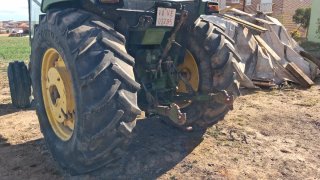 Tractor John Deere 4240