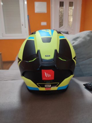 Casco MT Stinger 2 Amarillo L