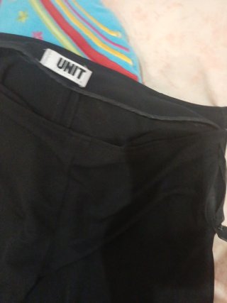 Pantalón negro talla 44 con caída