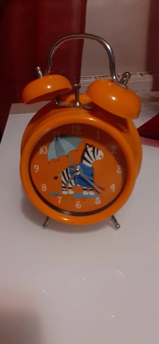Sveglia arancione per bambini