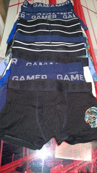 Calzoncillos 27 uds talla 5/6 años