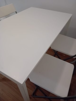 MESA Y SILLAS MODERNAS EN 40 EUROS, CARTAGENA