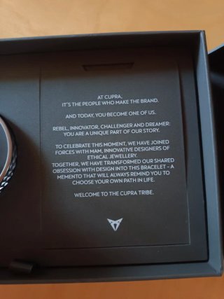 Pulsera  brazalete Cupra Negra Nueva