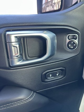 Jeep Wrangler 4p 2.0T GME Sahara 8ATX E6D